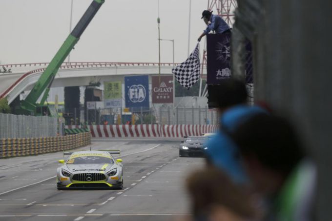 Mortara racewinnaar Macau