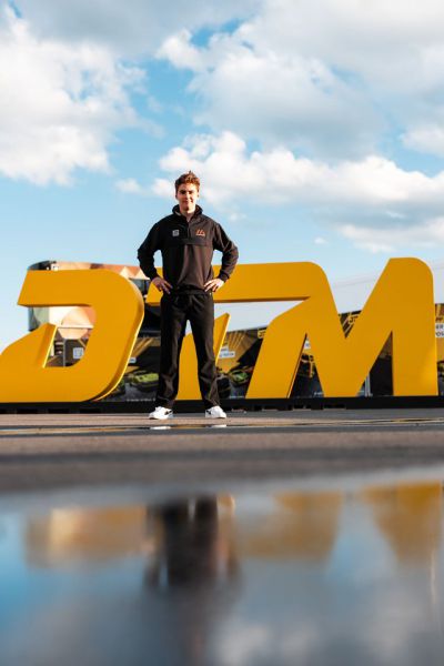 Morris Schuring DTM Porsche 911 GT3 R van het Manthey Junior Team Foto 5 Bron foto: Rebocar