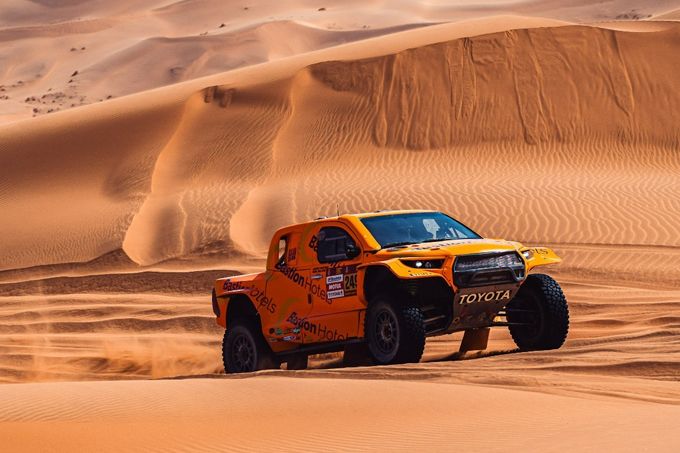 Maik Willems rijdt relatief probleemloze zevende etappe Dakar Rally