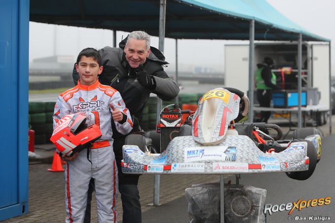 Niki Naruhito en vader Arnaud