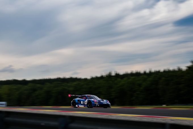 GT World Challenge Europe Endurance Cup Rutronik Racing Porsche 911 GT3 R Bronze Cup