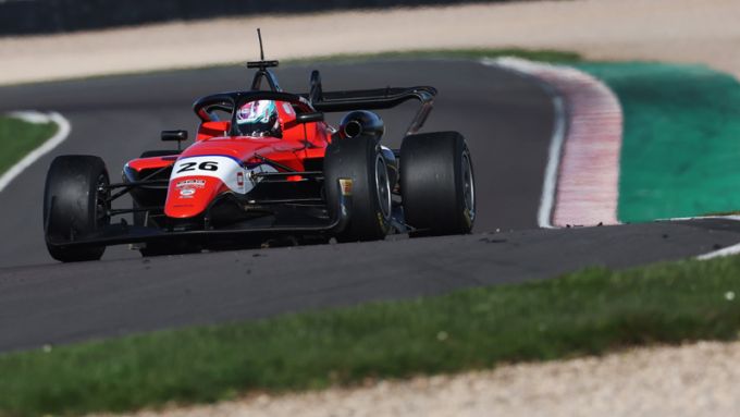 Kartkampioen Lewis Gilbert maakt de overstap naar GB3 met Arden Motorsport