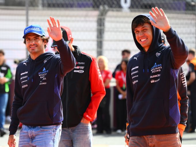 Carlos Sainz Alex Albon